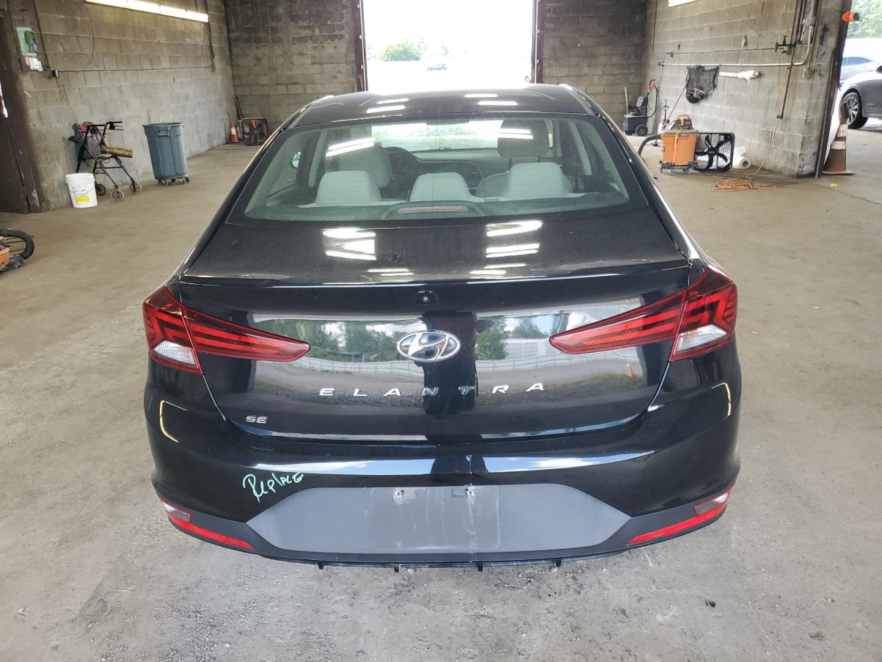 2019 Hyundai Elantra Se VIN: 5NPD74LF6KH414345 Lot: 63492654