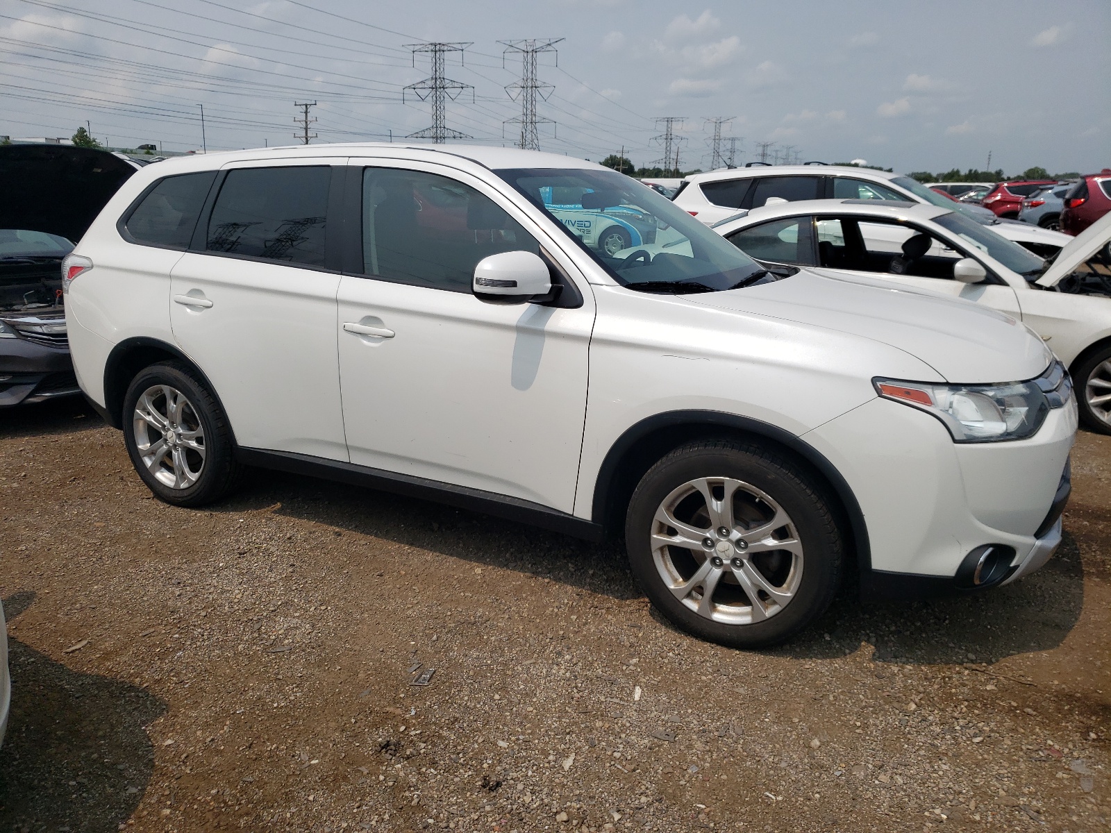 2015 Mitsubishi Outlander Se vin: JA4AD3A3XFZ010620