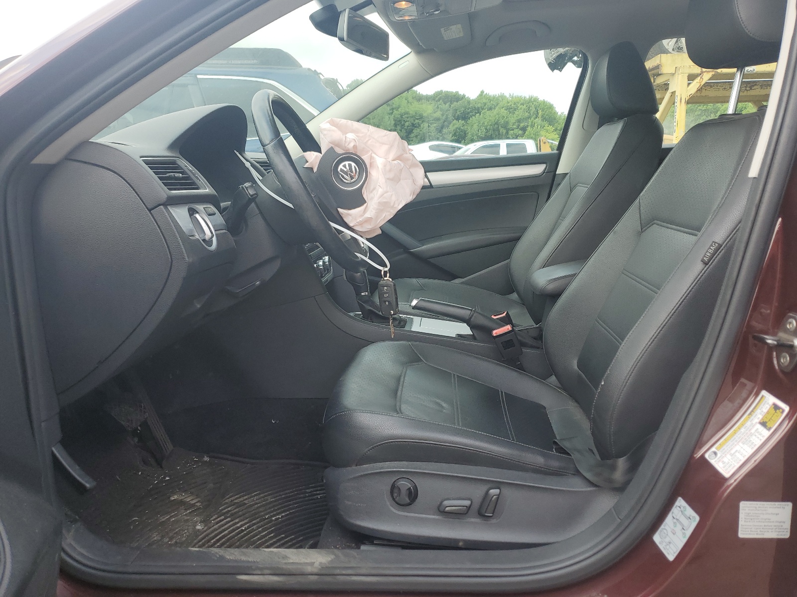 1VWBP7A30CC020383 2012 Volkswagen Passat Se