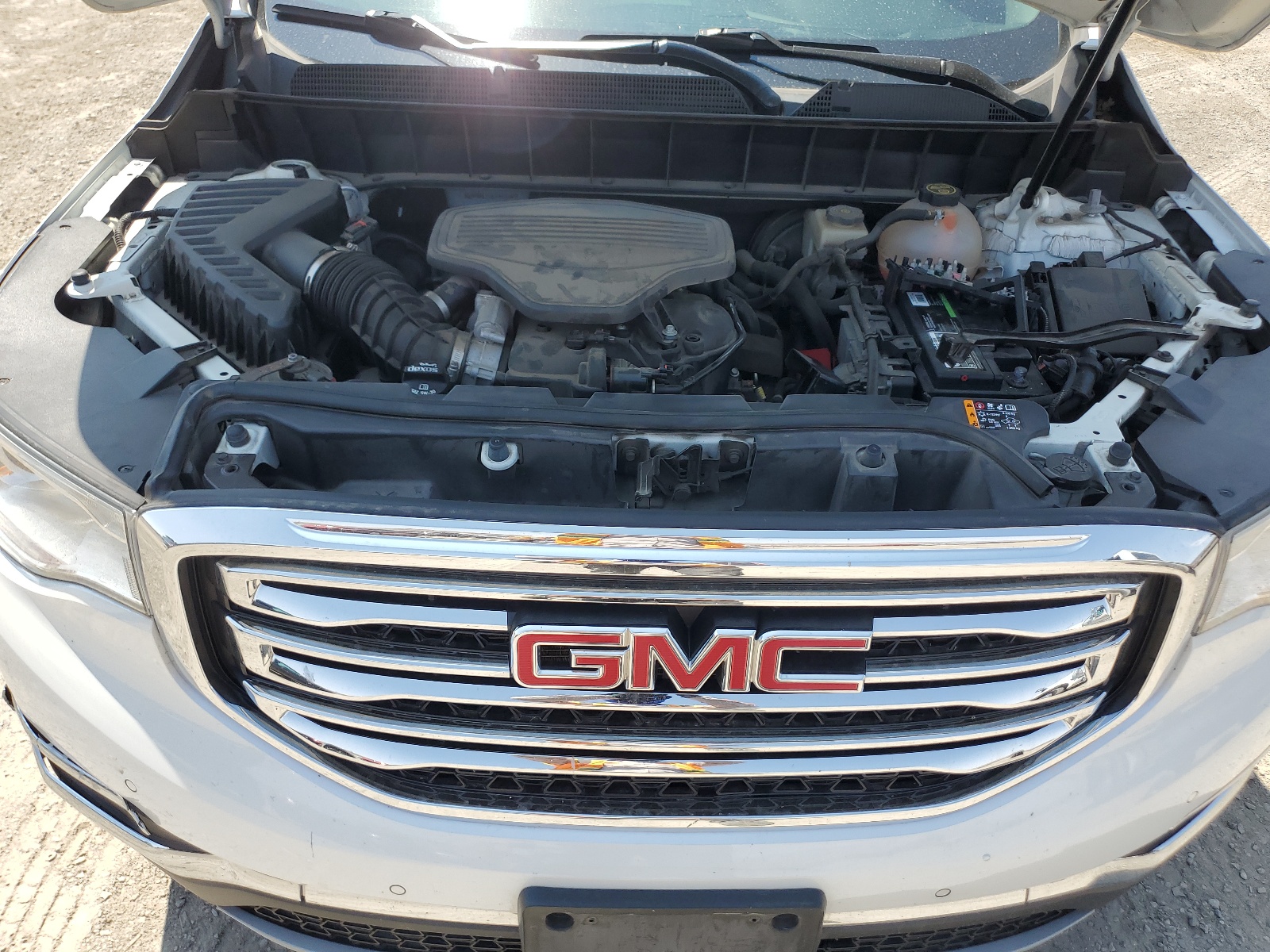 1GKKNNLS6JZ119726 2018 GMC Acadia Slt-2