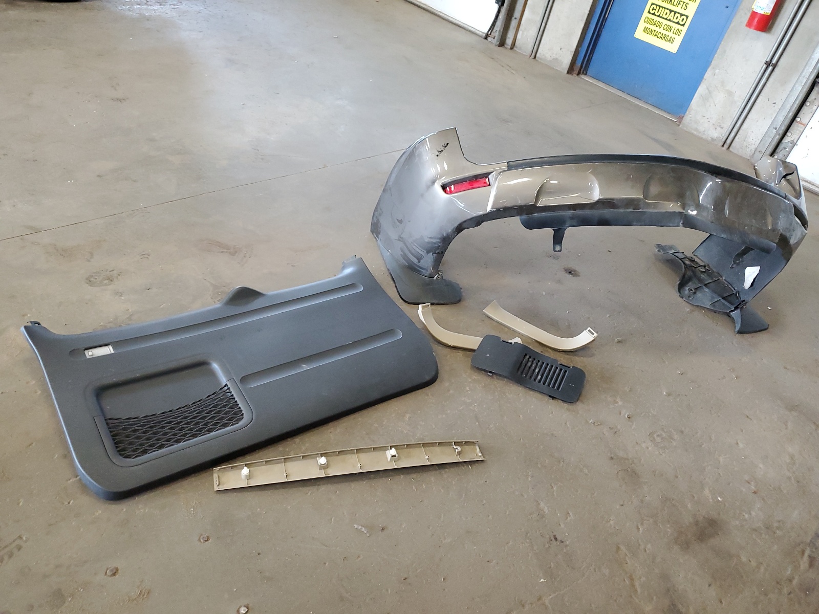 2T3BF4DV3BW150137 2011 Toyota Rav4