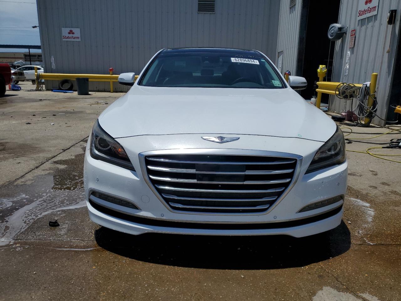 2016 Hyundai Genesis 3.8L VIN: KMHGN4JE8GU118443 Lot: 62896894
