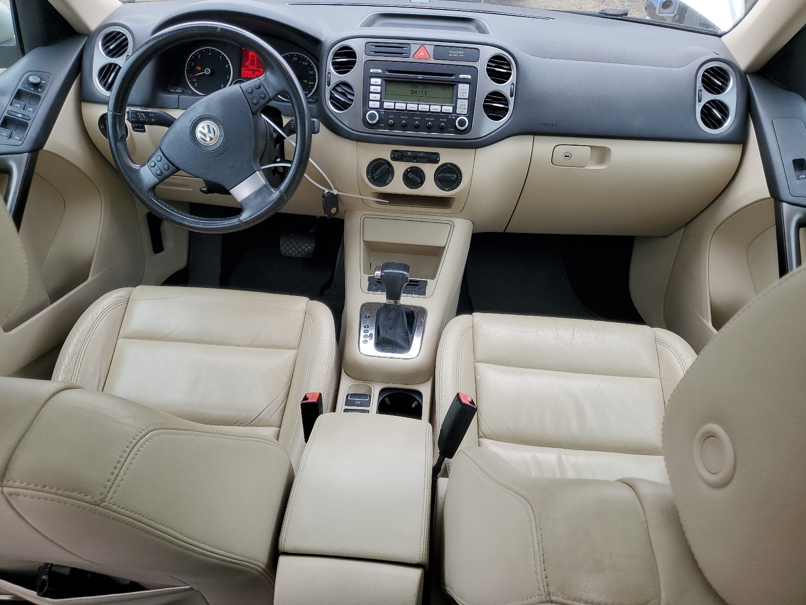 WVGBV75N09W545774 2009 Volkswagen Tiguan Se