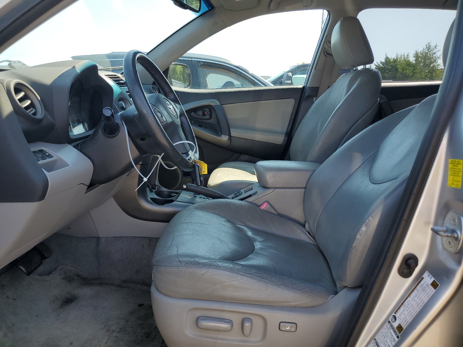 JTMDK4DV3AD014316 2010 Toyota Rav4 Limited