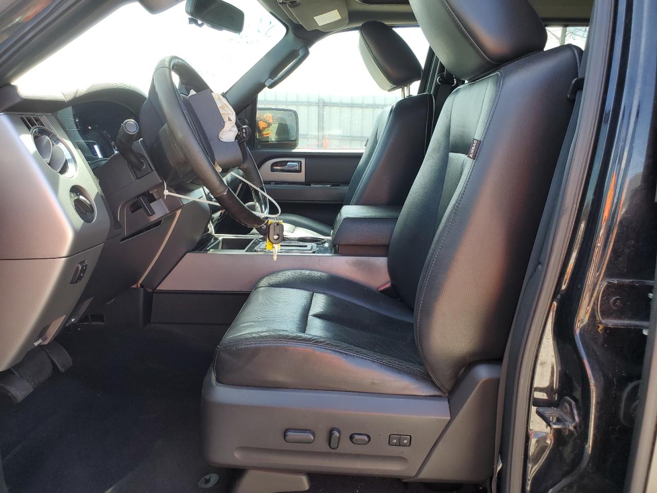 2011 Ford Expedition Limited VIN: 1FMJU1K52BEF02016 Lot: 64360824