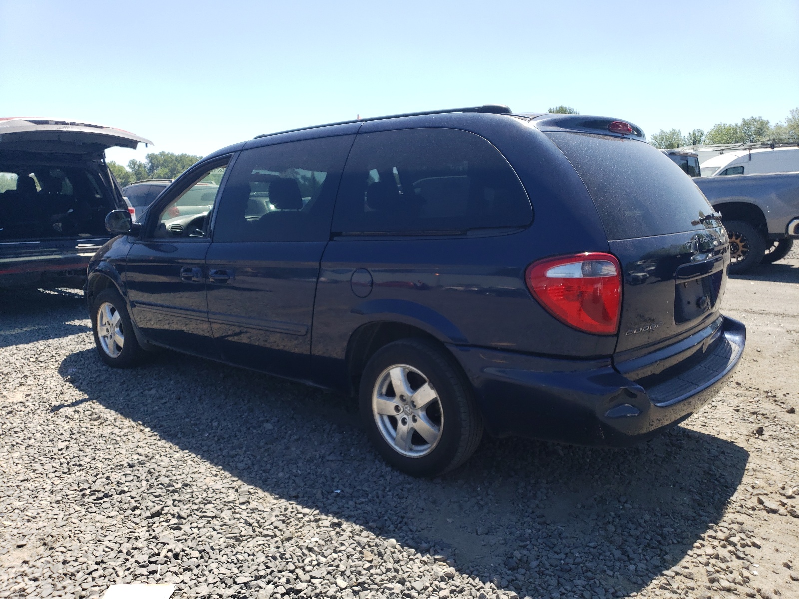 2D4GP44L25R492231 2005 Dodge Grand Caravan Sxt