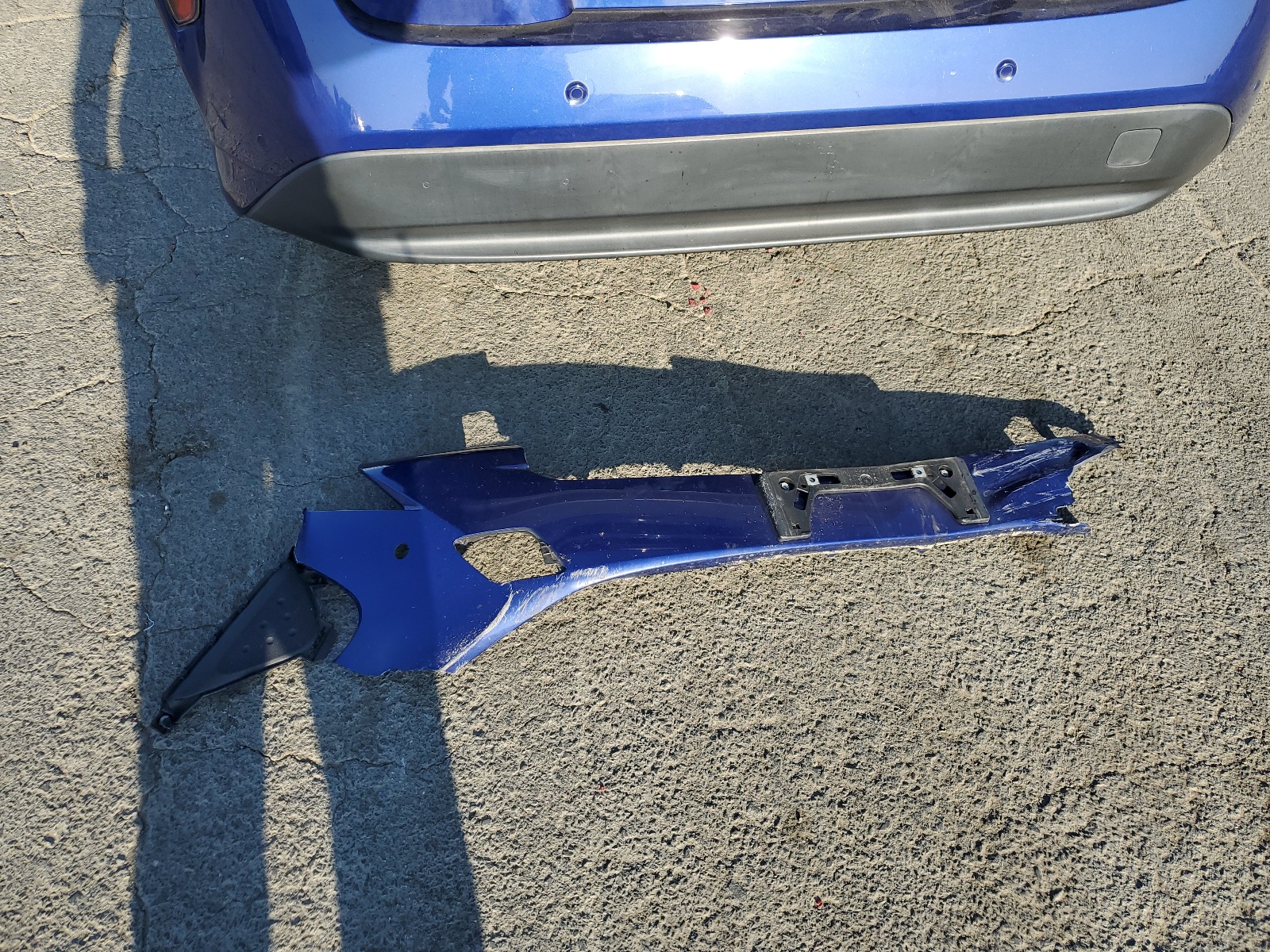 JTDKBRFU1J3074609 2018 Toyota Prius