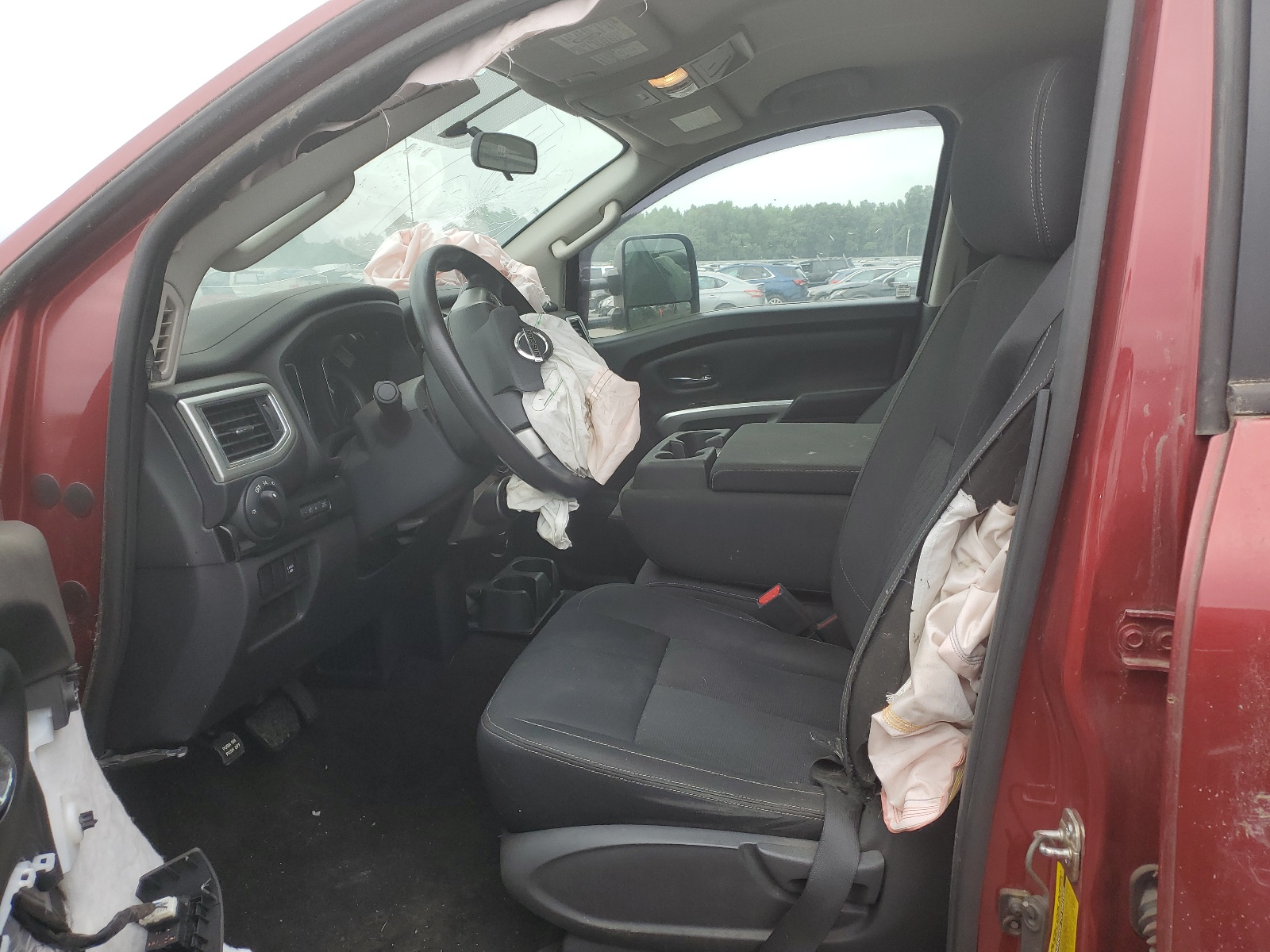 1N6AA1F33JN527573 2018 Nissan Titan Xd S