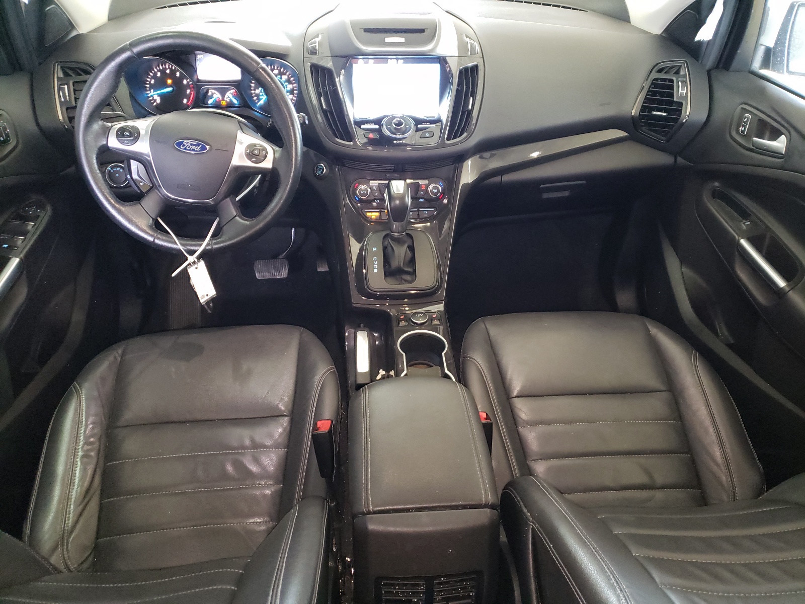 1FMCU9JX1GUA72776 2016 Ford Escape Titanium