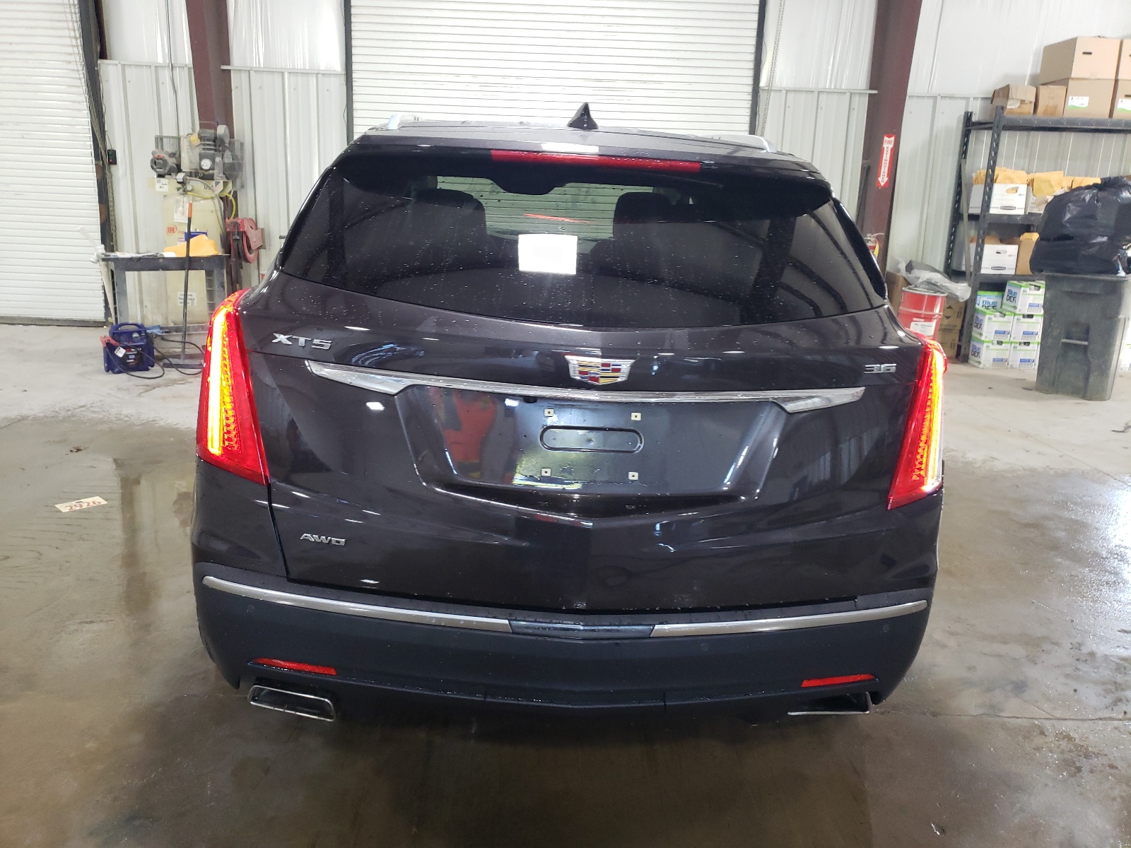 1GYKNDRS6JZ191811 2018 Cadillac Xt5 Luxury