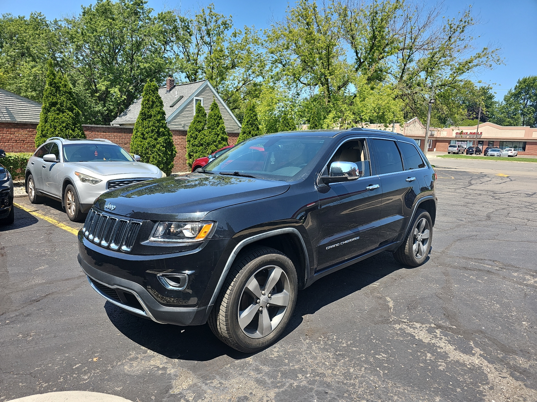 2016 Jeep Grand Cherokee Limited vin: 1C4RJFBG2GC312136