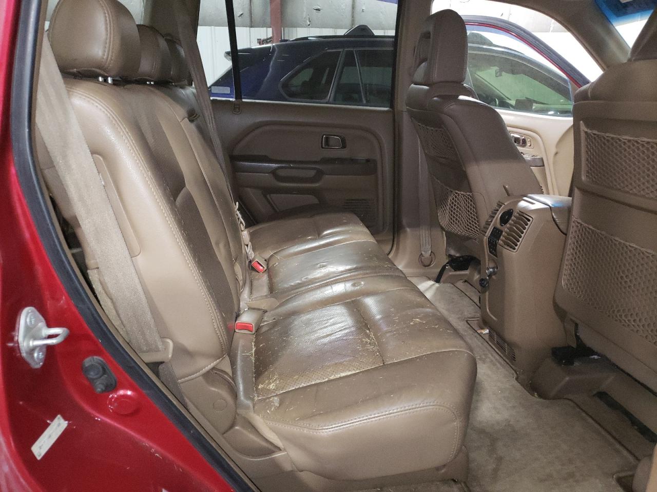 2005 Honda Pilot Exl VIN: 2HKYF18605H558585 Lot: 64611474