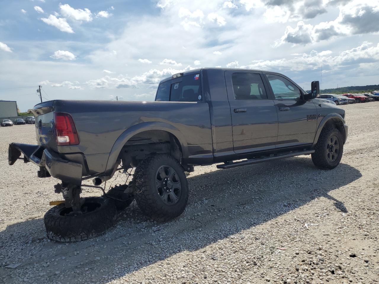 2018 RAM 2500 - Image 3