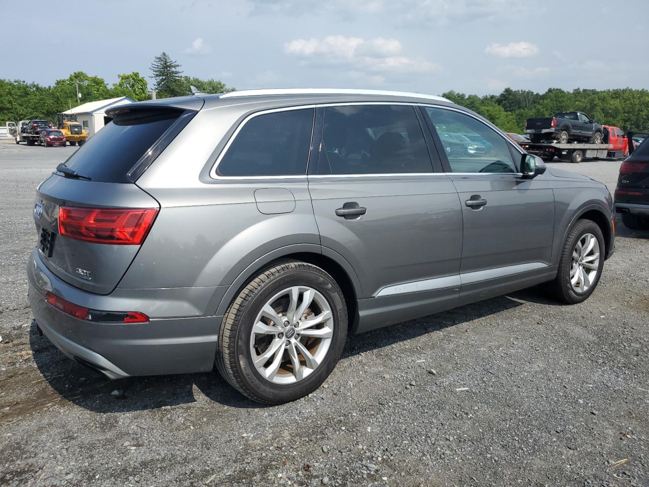 2017 Audi Q7 Premium Plus VIN: WA1LAAF71HD028232 Lot: 64947974