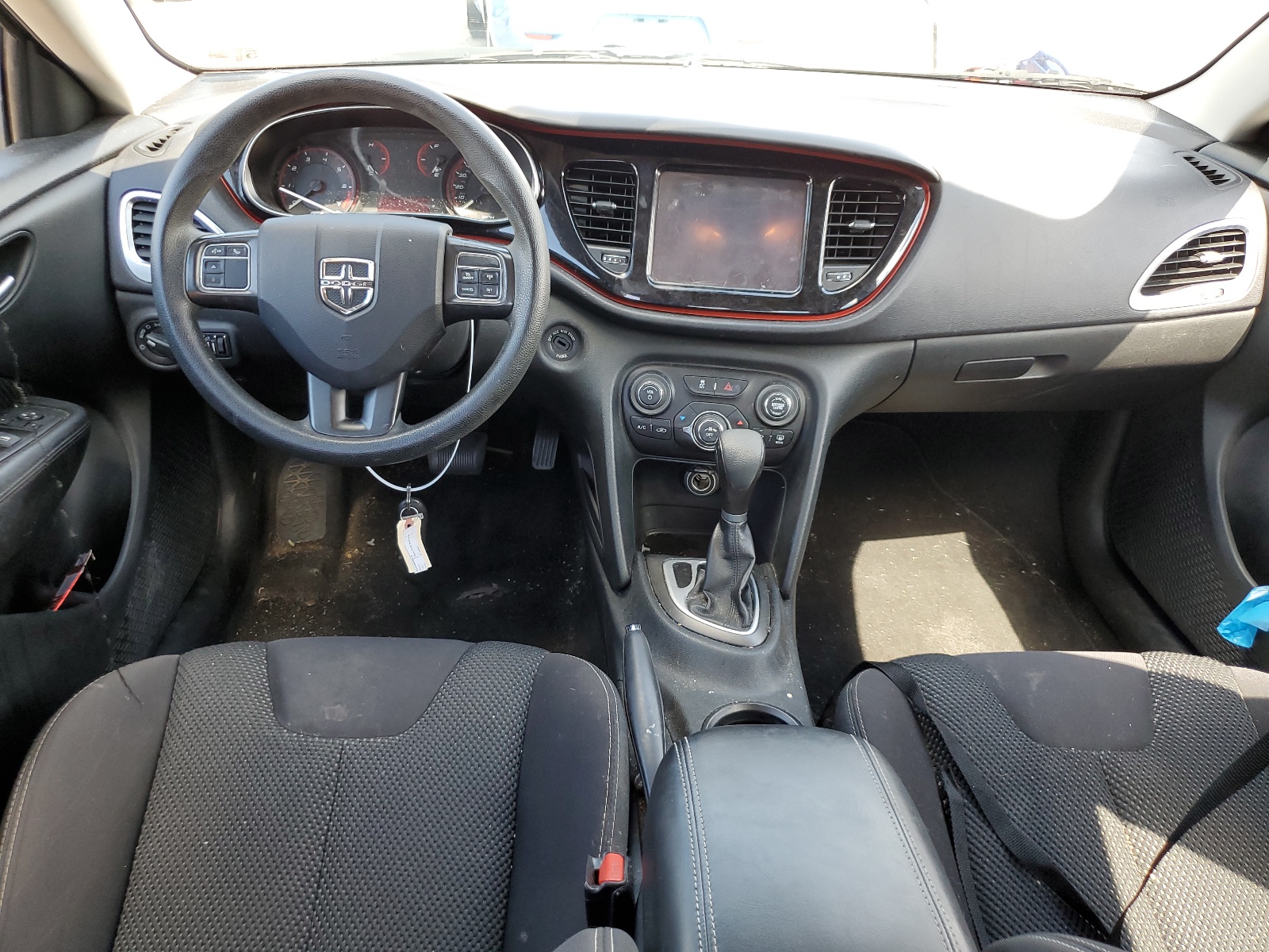 1C3CDFBB9FD337663 2015 Dodge Dart Sxt