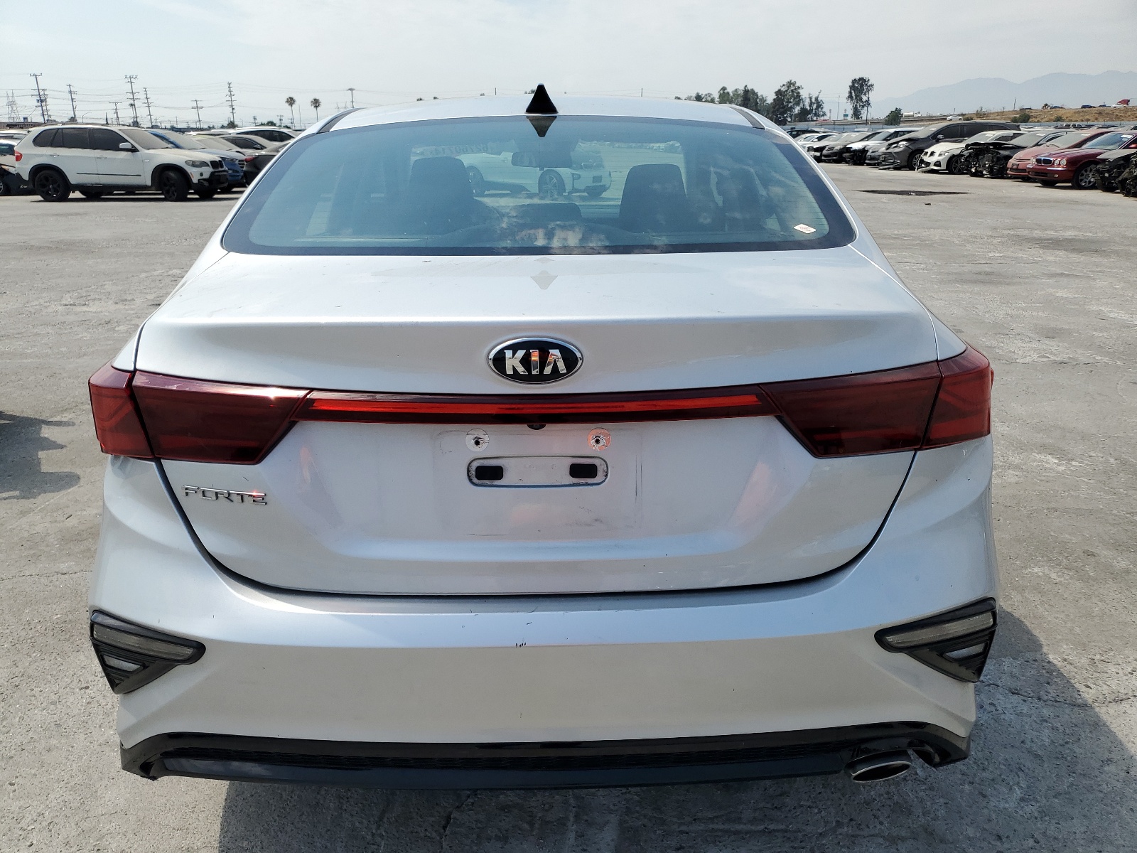 3KPF24AD7KE020687 2019 Kia Forte Fe