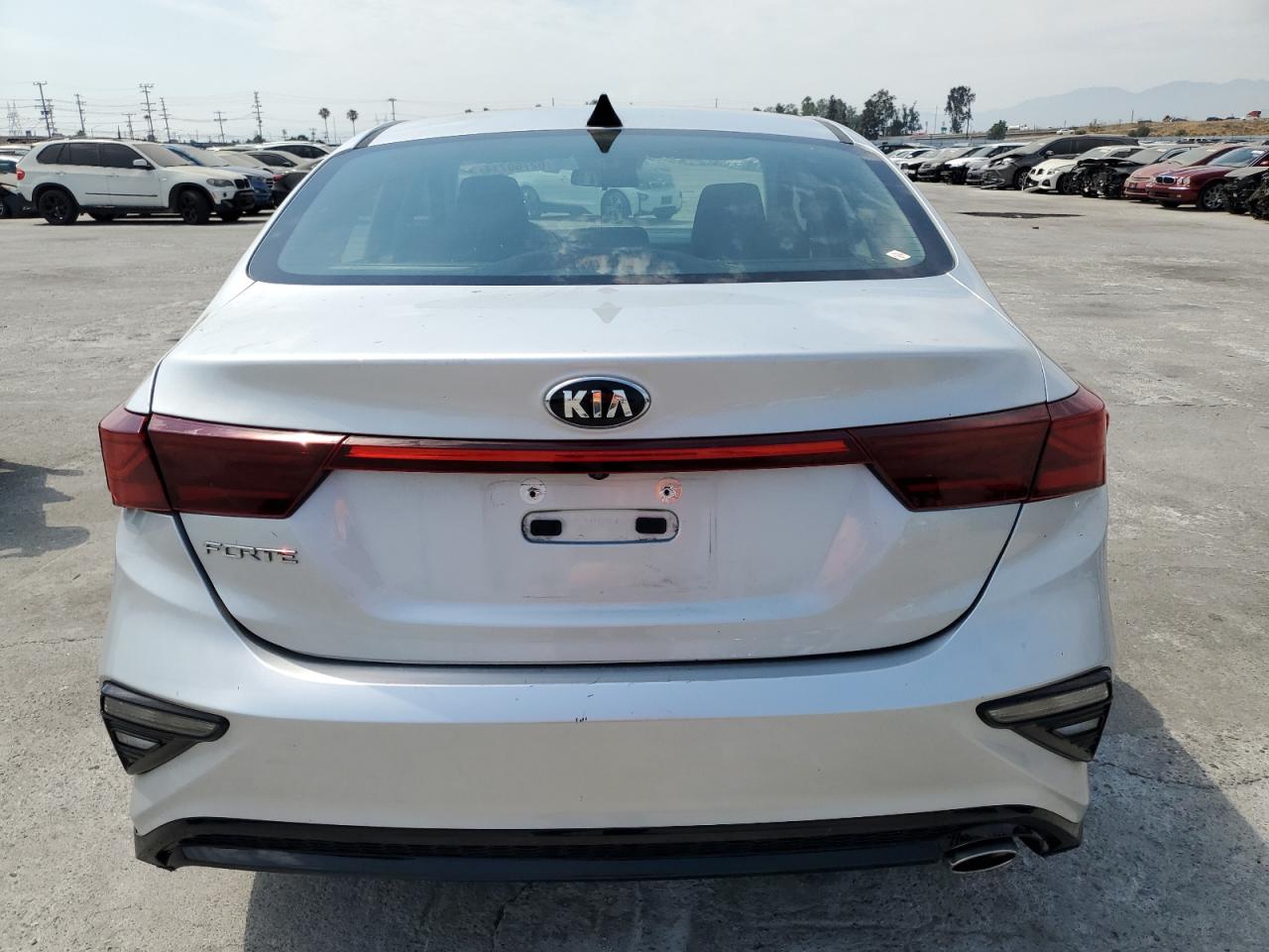 2019 Kia Forte Fe VIN: 3KPF24AD7KE020687 Lot: 62760714
