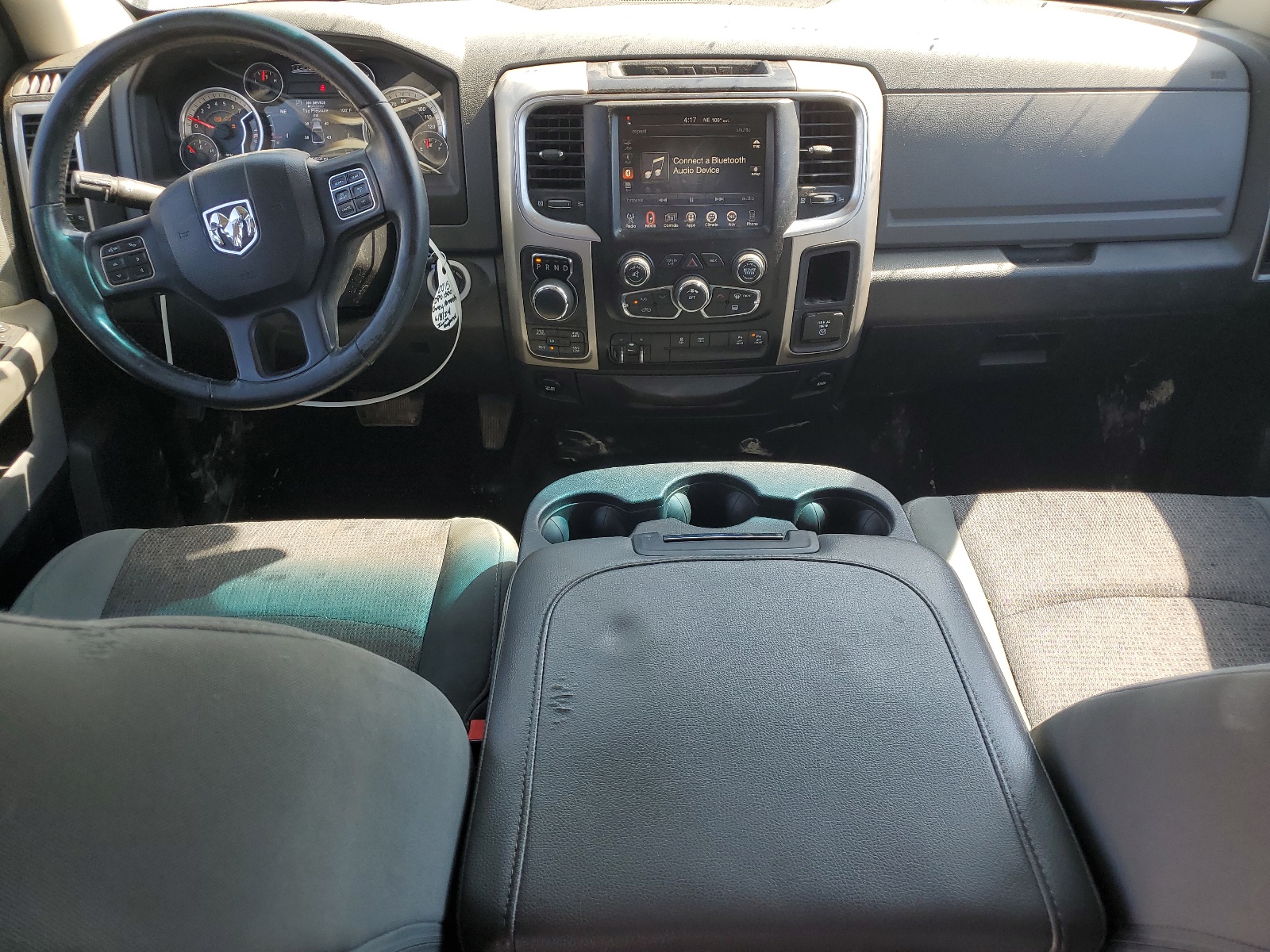 1C6RR7TT6FS769330 2015 Ram 1500 Slt