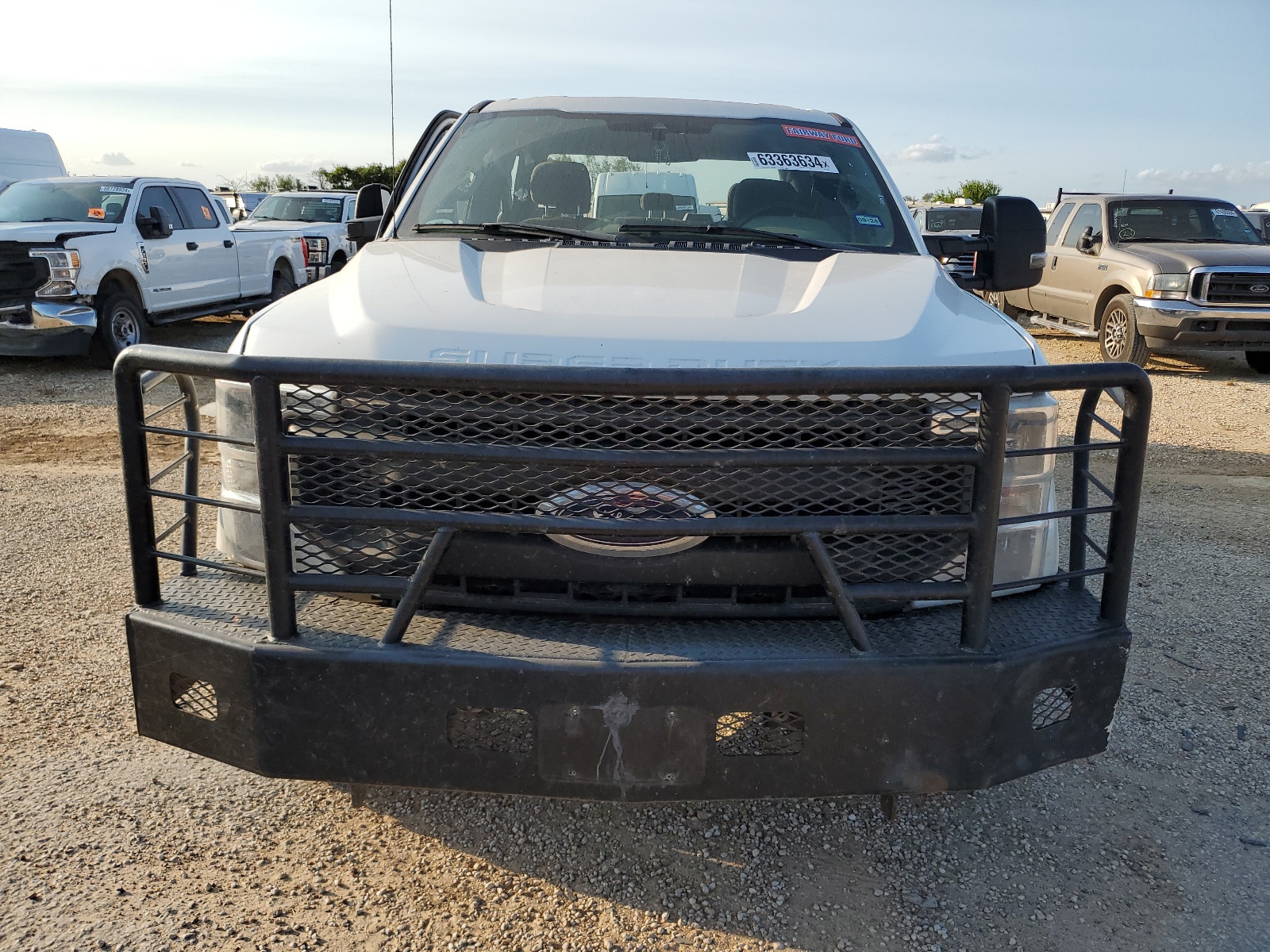 2020 Ford F250 Super Duty vin: 1FT8W2BT6LED76567