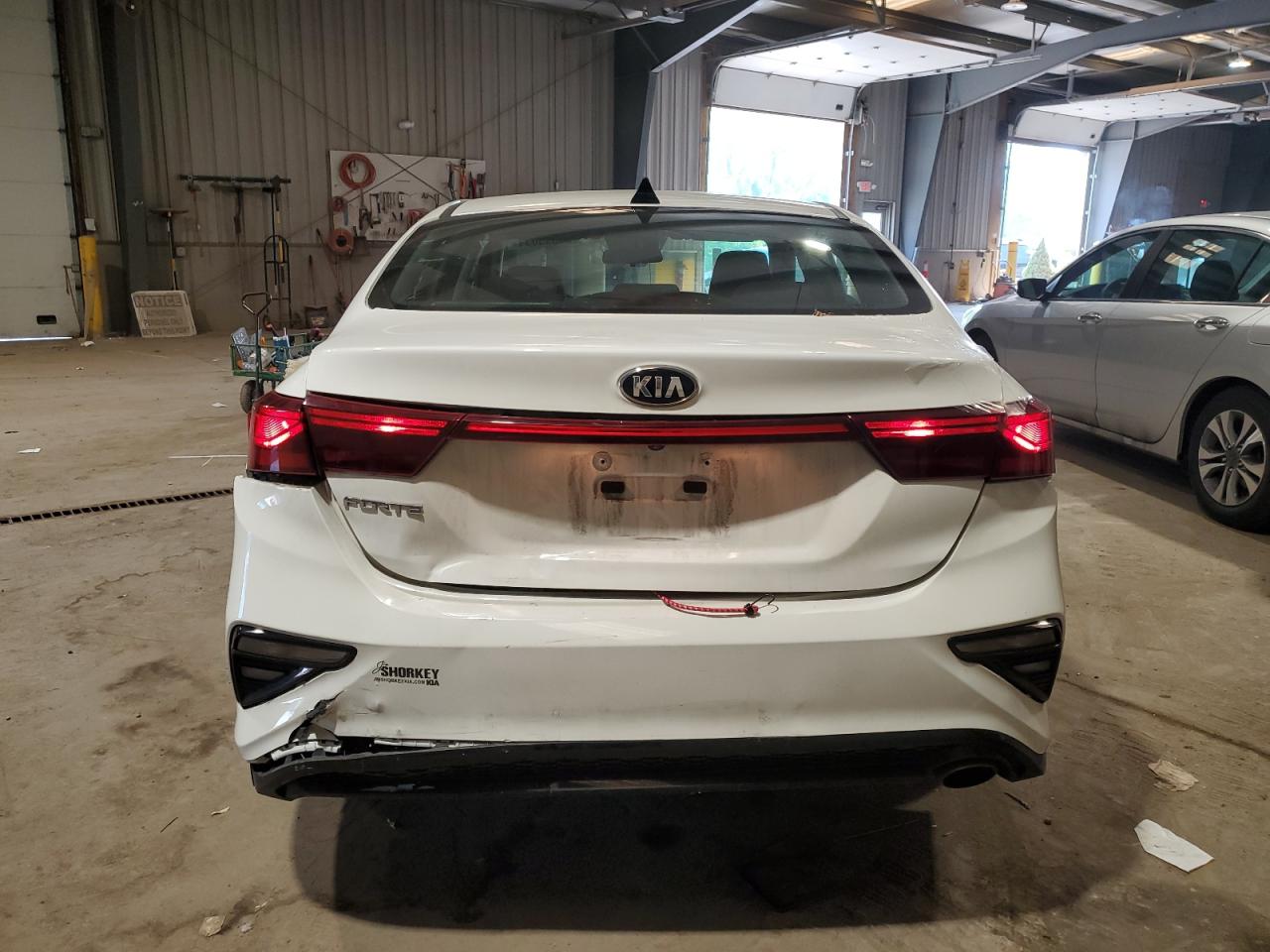 2019 Kia Forte Fe VIN: 3KPF24AD6KE111952 Lot: 64393034