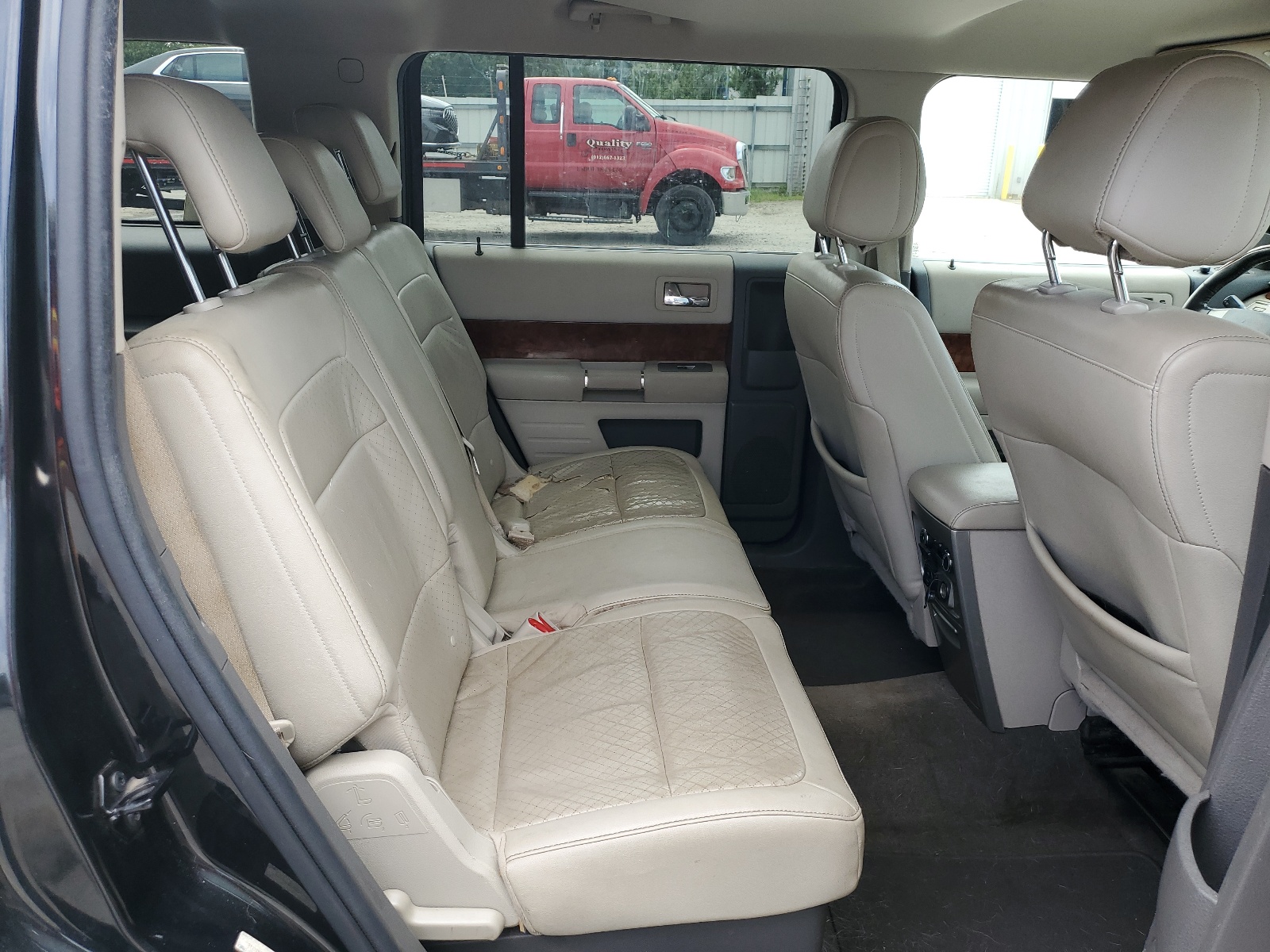 2FMGK5DC8BBD24515 2011 Ford Flex Limited