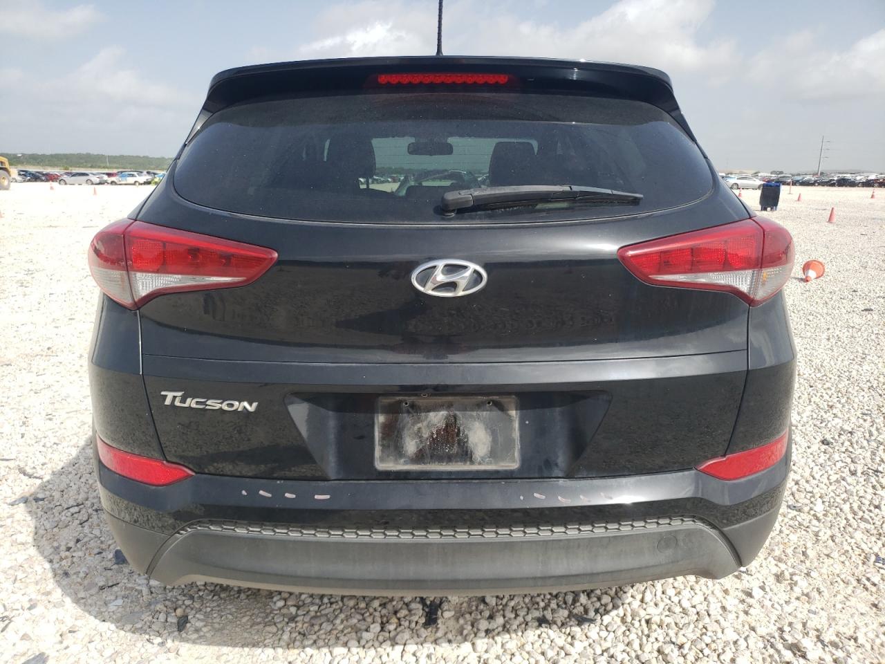 2017 Hyundai Tucson Se VIN: KM8J23A40HU383584 Lot: 64657354