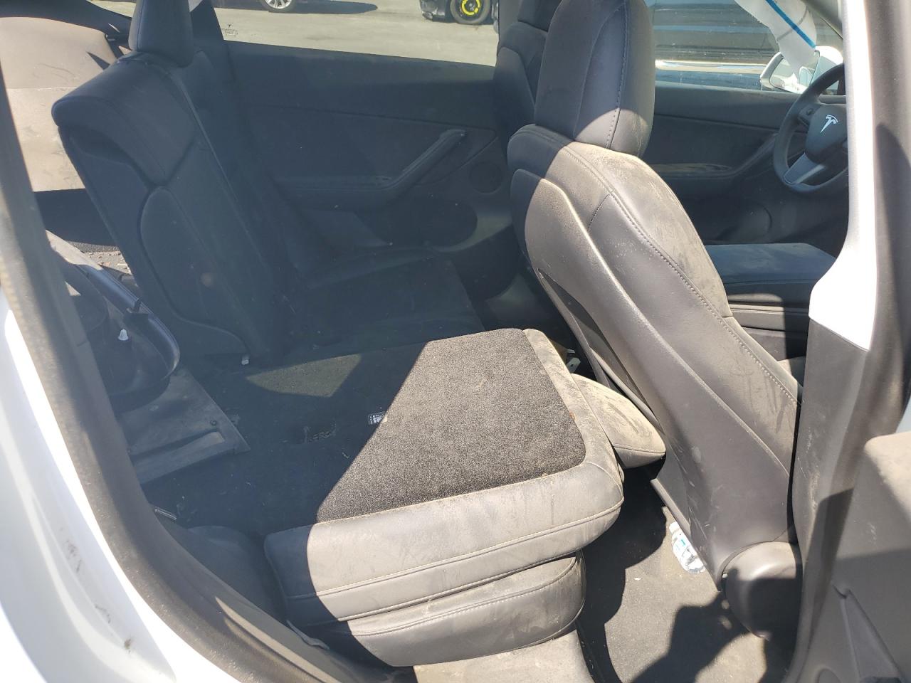 5YJYGDEE9MF182394 2021 Tesla Model Y