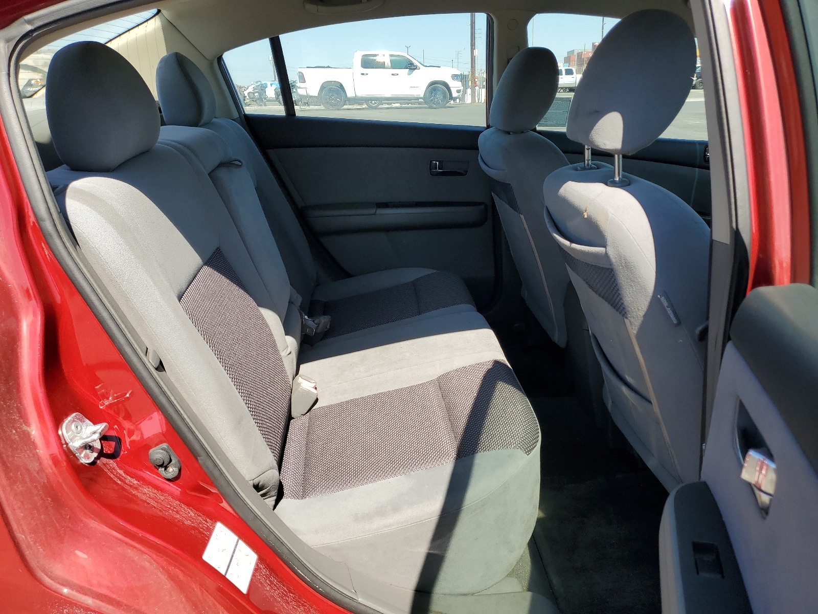 3N1AB61E67L680367 2007 Nissan Sentra 2.0