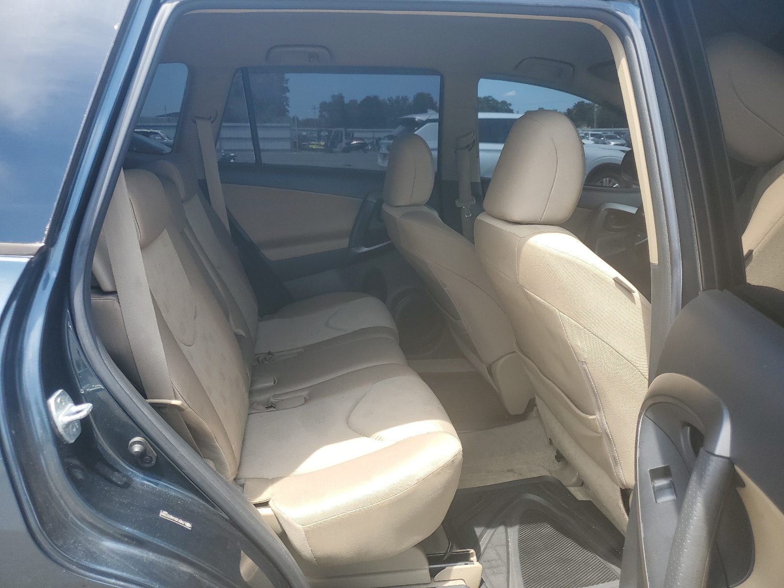 JTMBF4DV4AD027989 2010 Toyota Rav4