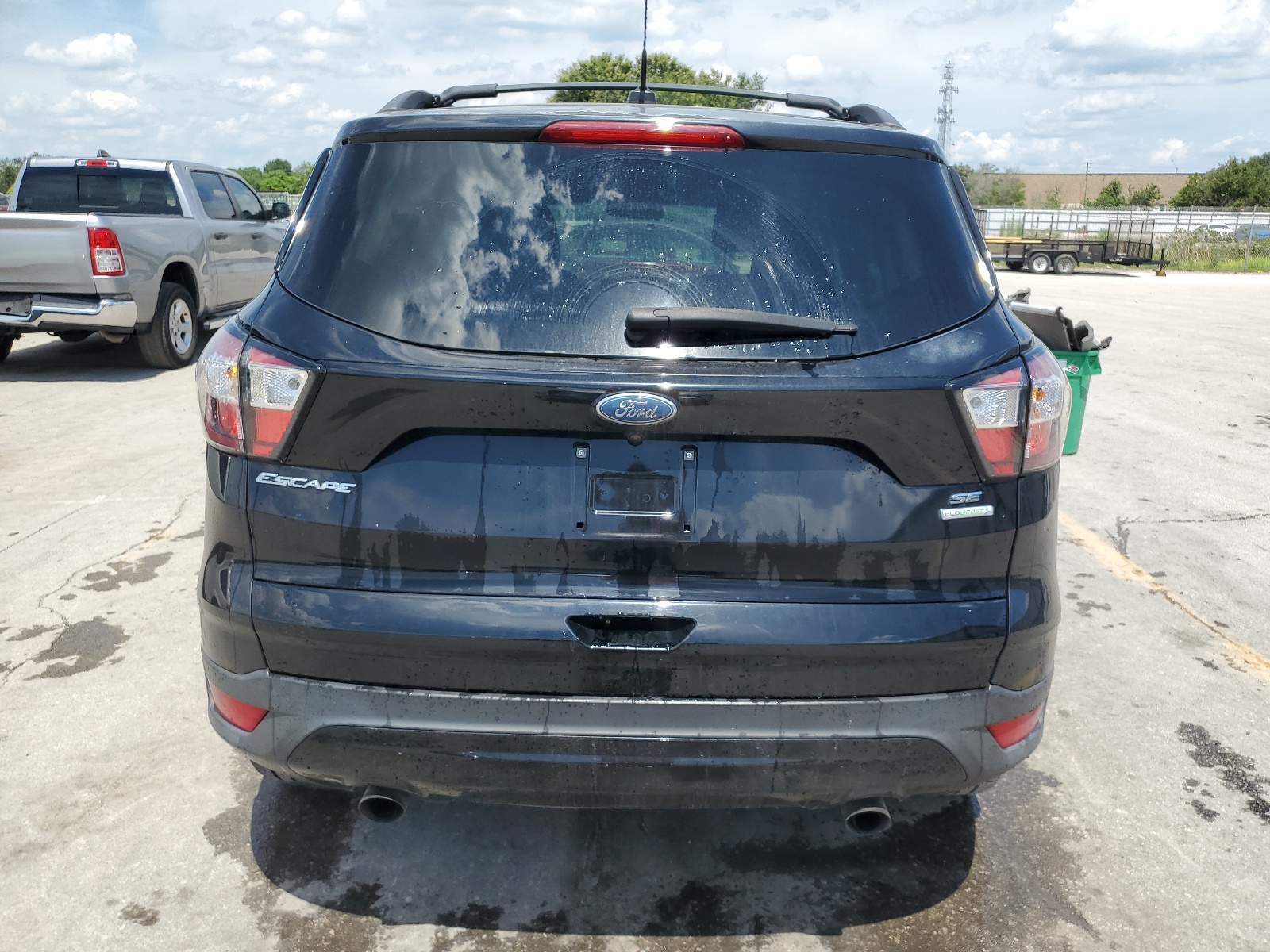 1FMCU0G9XHUA88710 2017 Ford Escape Se