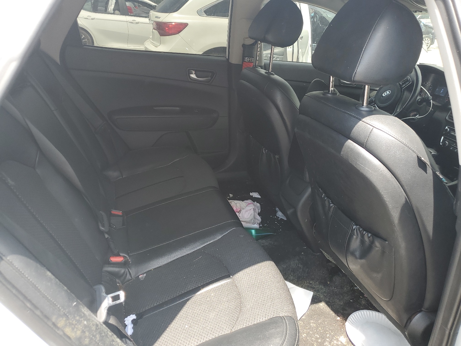 5XXGT4L32JG233476 2018 Kia Optima Lx