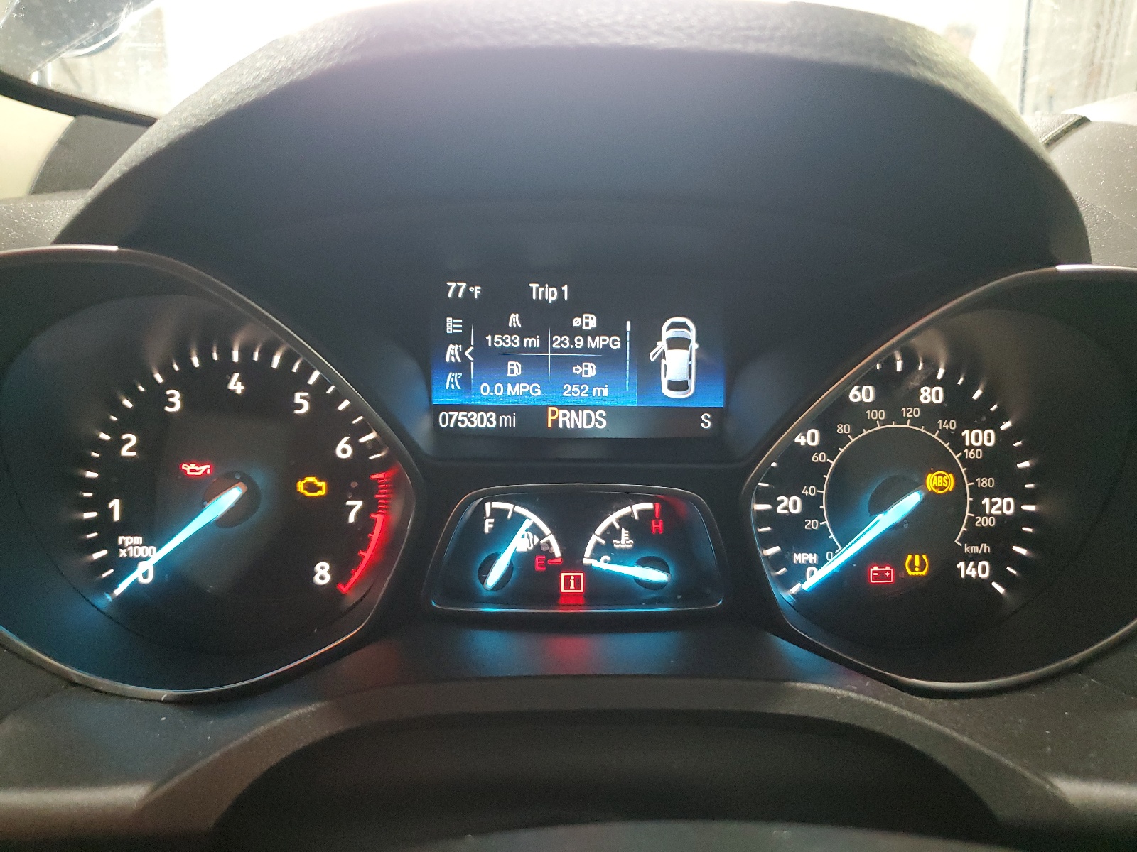 1FMCU0GD2KUA50951 2019 Ford Escape Se