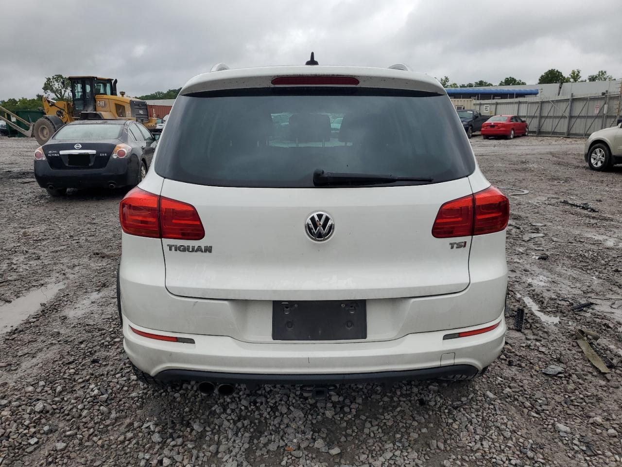 WVGTV7AX4HK012277 2017 Volkswagen Tiguan Sport