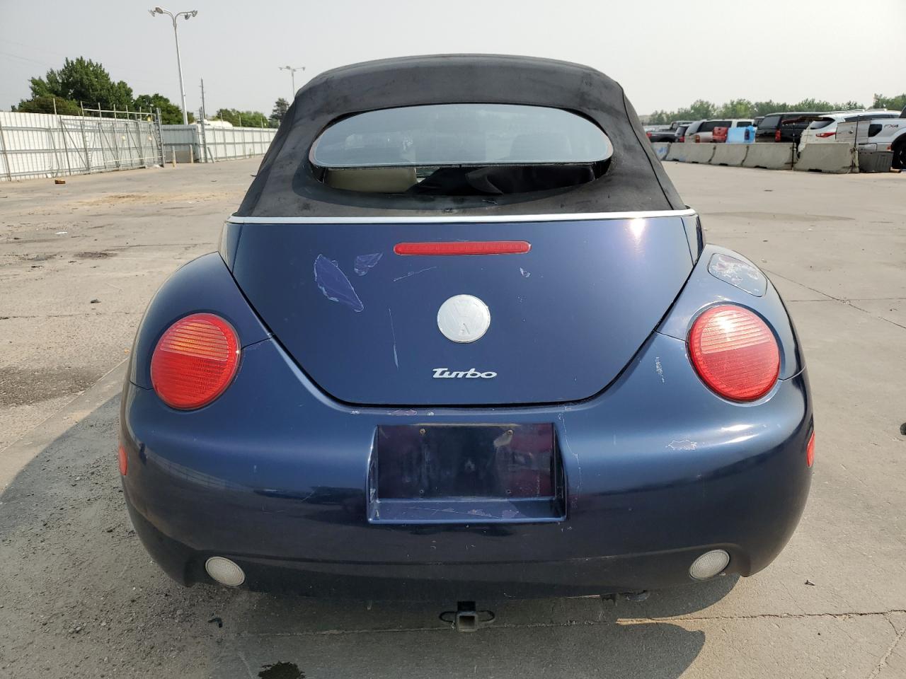 3VWCD21Y04M307525 2004 Volkswagen New Beetle Gls