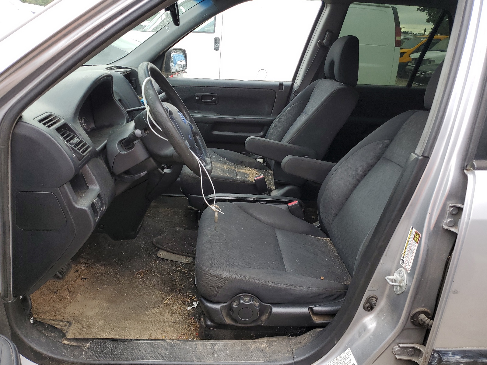 JHLRD68575C020429 2005 Honda Cr-V Lx