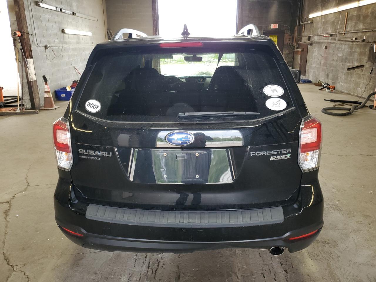 2017 Subaru Forester 2.5I Limited VIN: JF2SJAJCXHH440309 Lot: 64600244