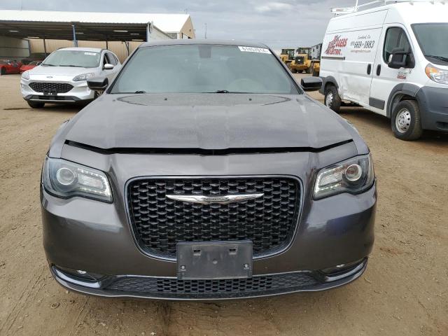  CHRYSLER 300 2019 Угольный