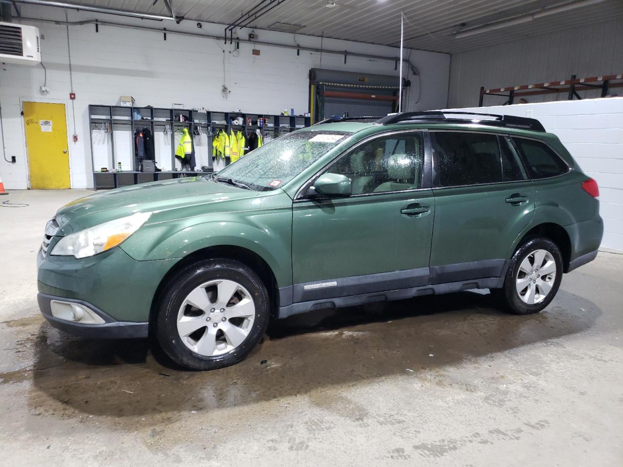 2010 Subaru Outback - Image 1