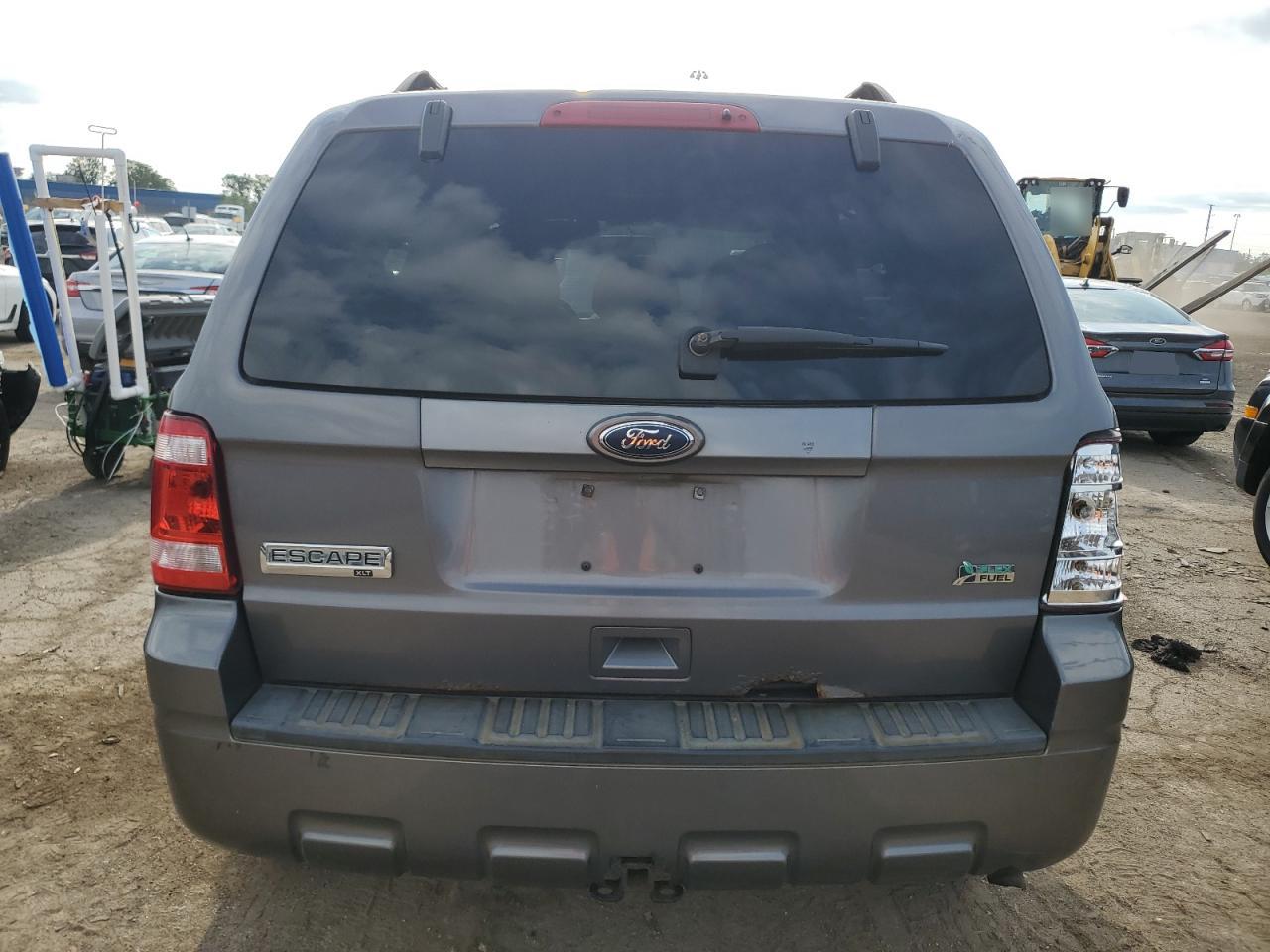 2010 Ford Escape Xlt VIN: 1FMCU0DG8AKD32097 Lot: 64723784
