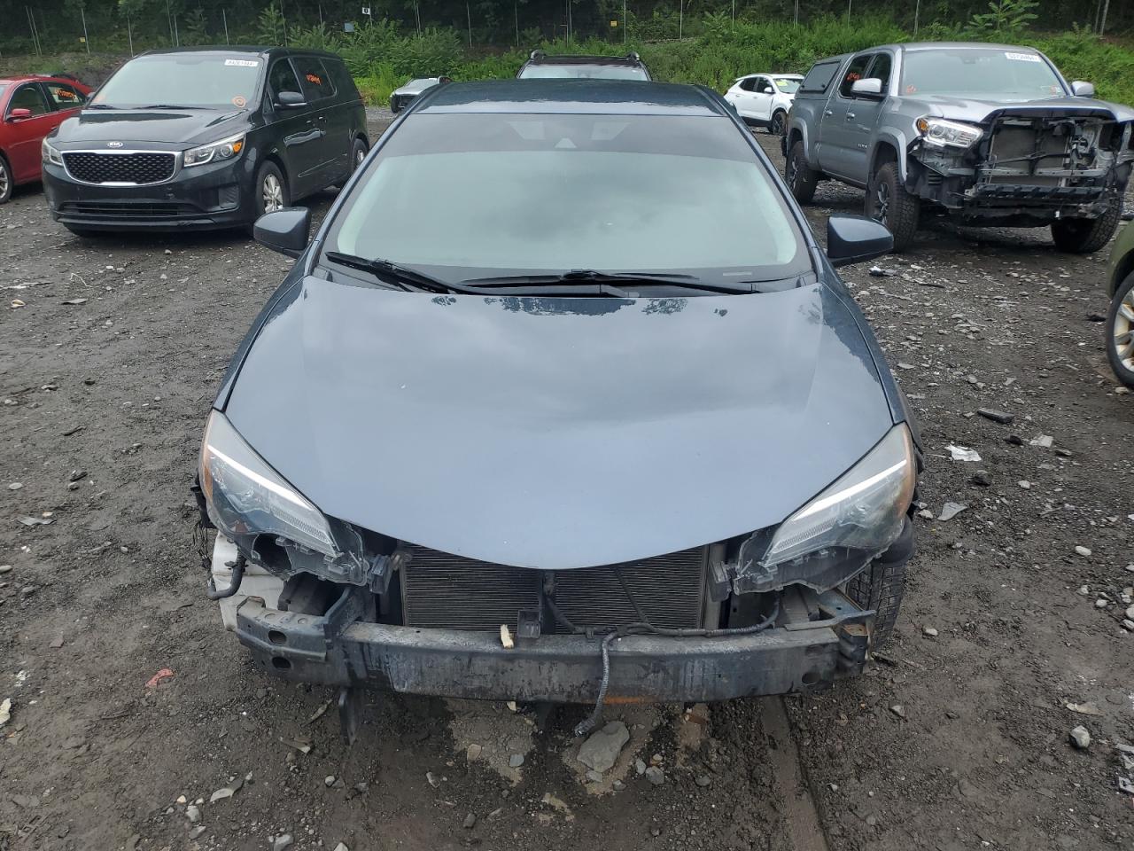 VIN 2T1BURHE5JC091422 2018 TOYOTA COROLLA no.5