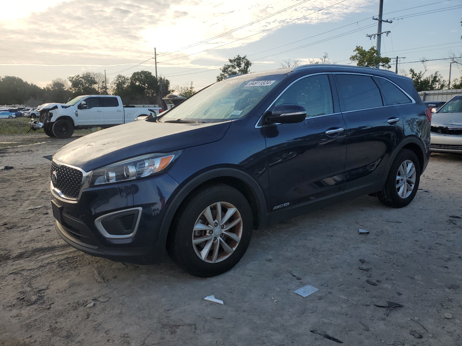 2017 Kia Sorento Lx vin: 5XYPGDA56HG322448