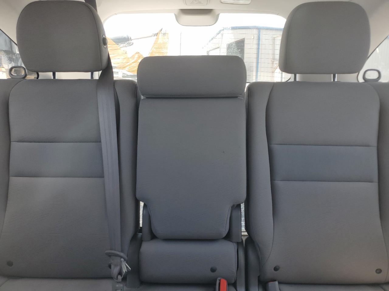 2010 Honda Cr-V Lx VIN: 3CZRE3H34AG702967 Lot: 65185834