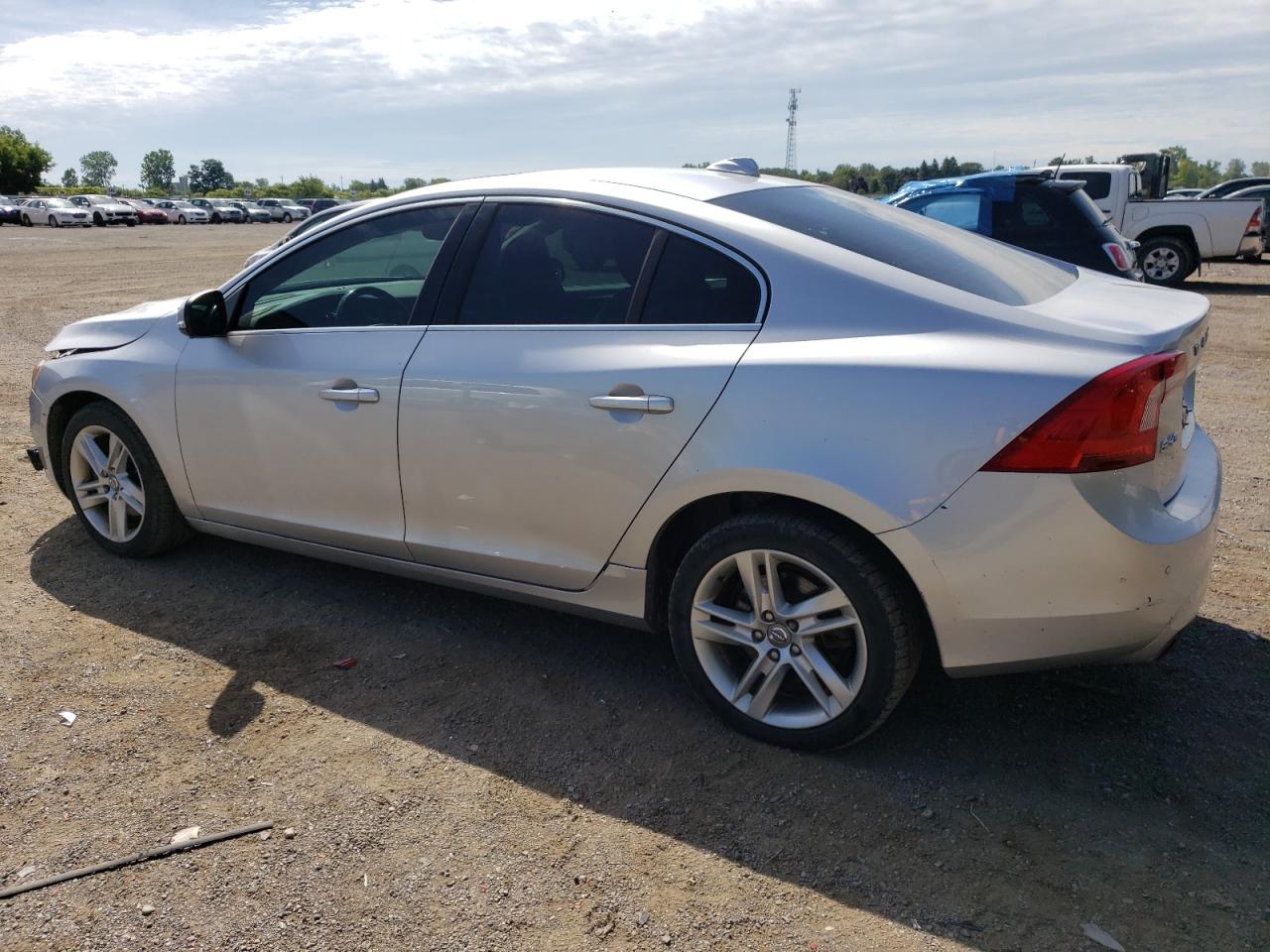 2015 Volvo S60 Premier+ VIN: YV140MFL9F1353344 Lot: 61810594