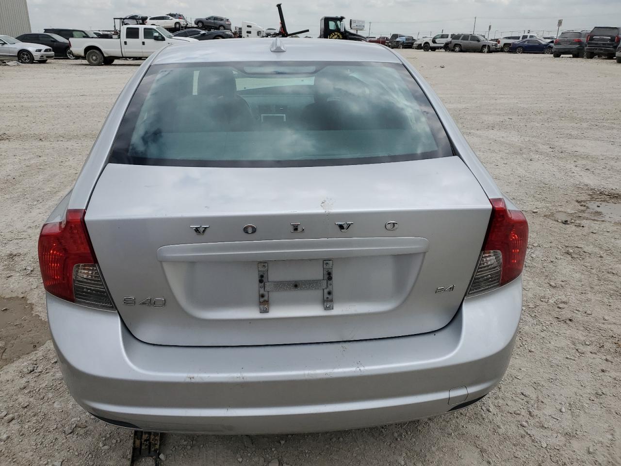 2010 Volvo S40 2.4I VIN: YV1382MS0A2510054 Lot: 64786324