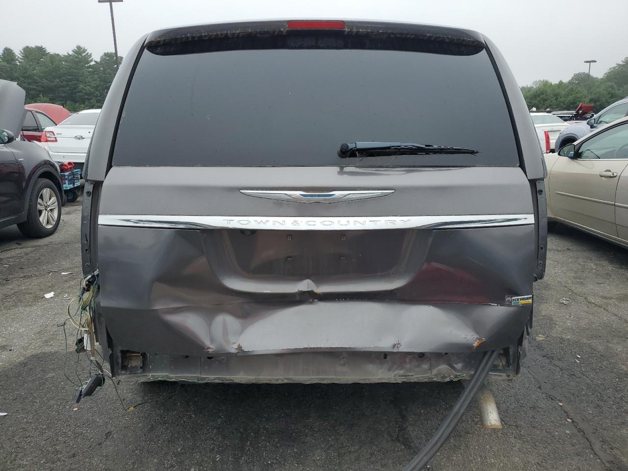 2016 Chrysler Town & Country Touring VIN: 2C4RC1BG7GR198042 Lot: 63389644