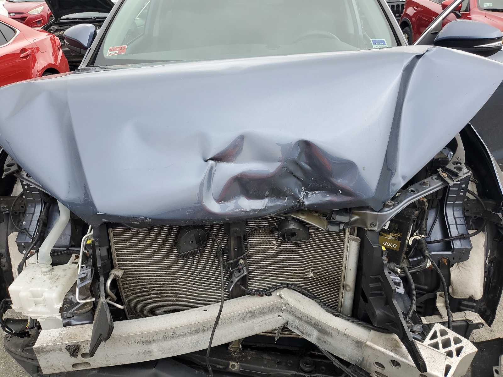 5TDBZRFH8JS886339 2018 Toyota Highlander Le