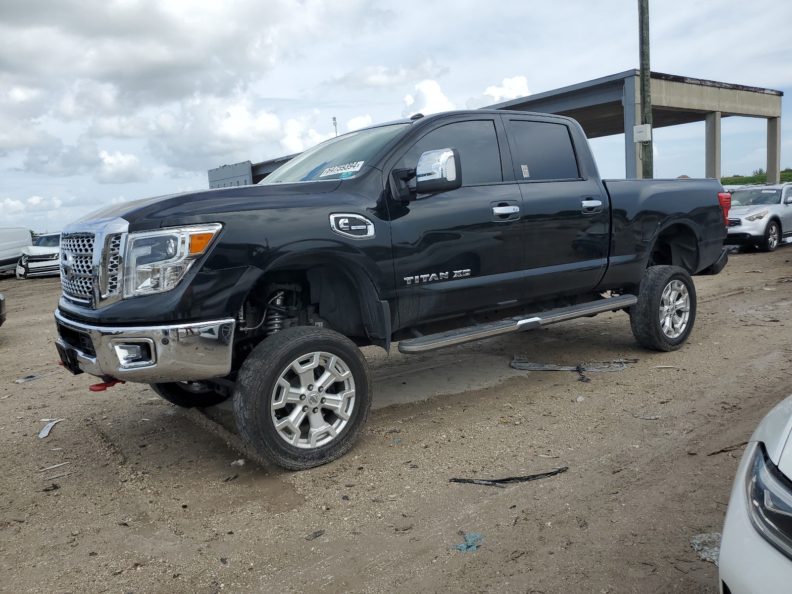 1N6BA1F22GN511644 2016 Nissan Titan Xd Sl