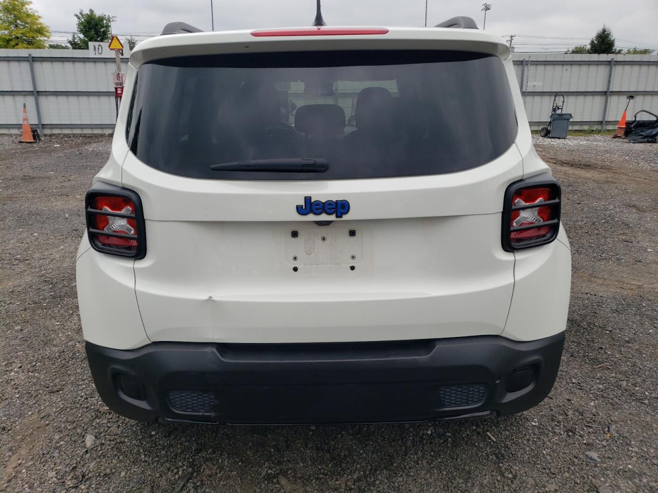 2017 Jeep Renegade Latitude VIN: ZACCJABB2HPF73289 Lot: 65325774