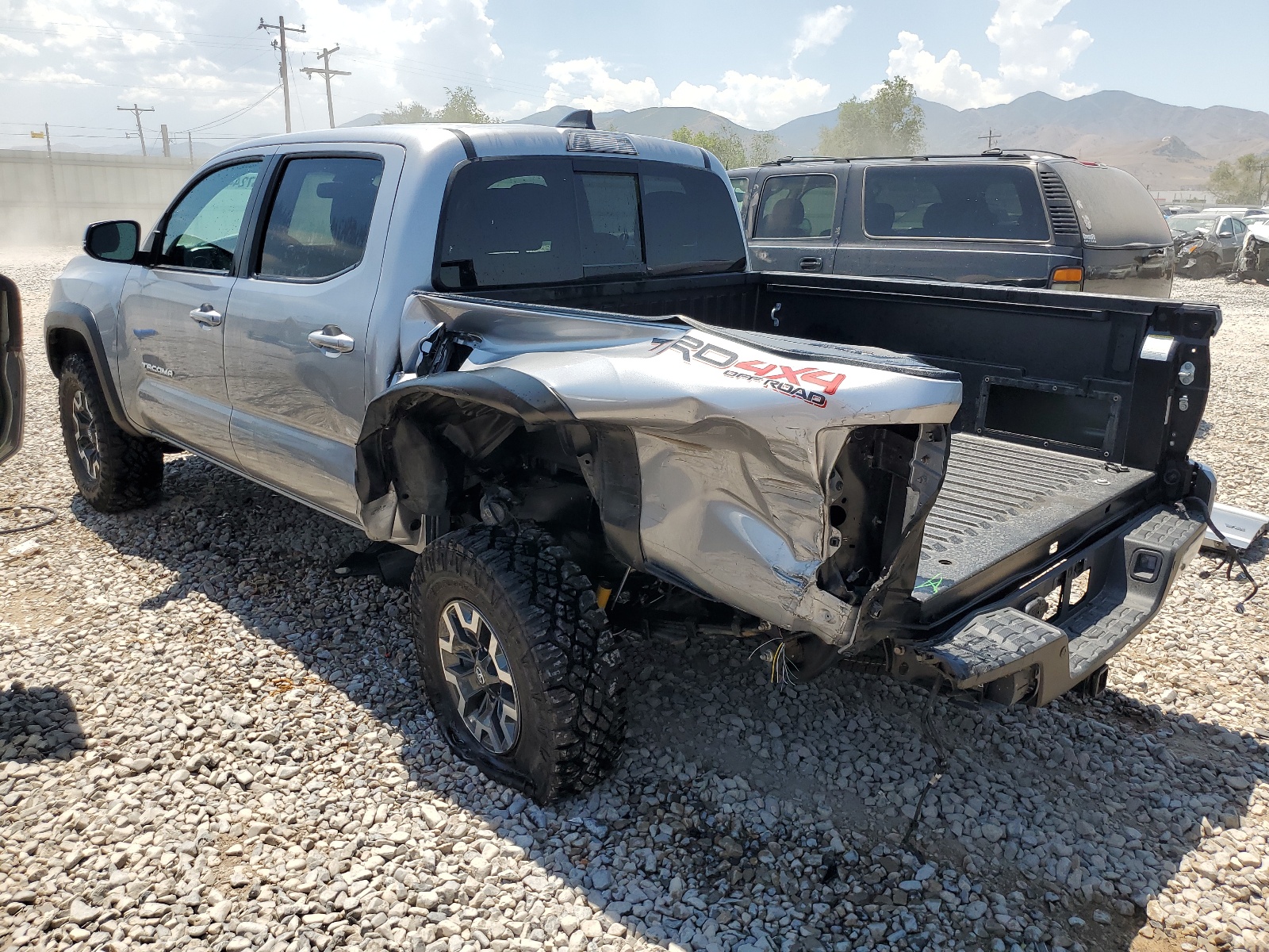 2021 Toyota Tacoma Double Cab vin: 3TMCZ5AN3MM396146