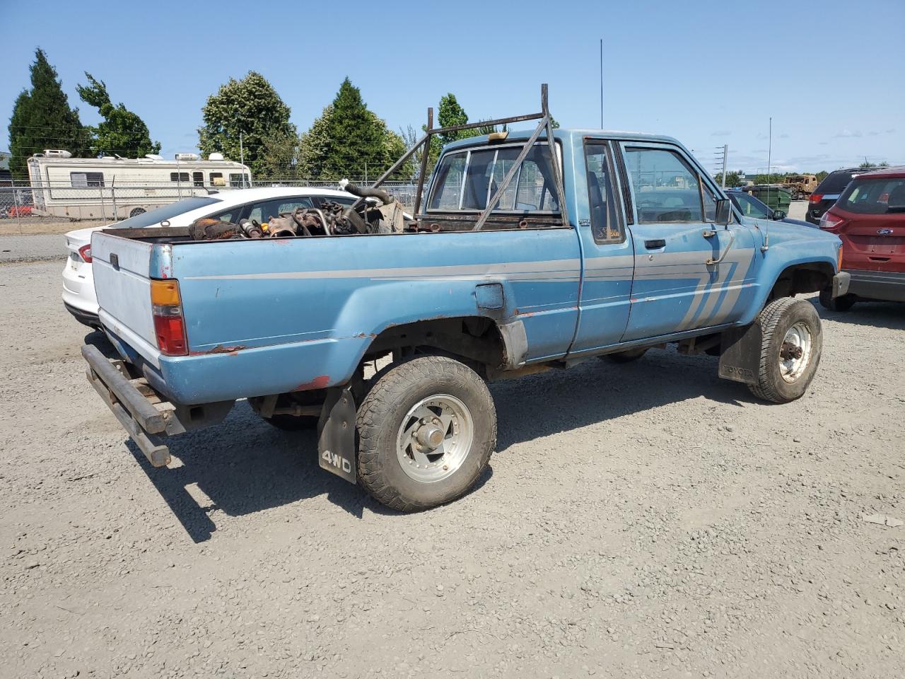 1985 Toyota Pickup Xtracab Rn66 Dlx VIN: JT4RN66D1F5055431 Lot: 64704994